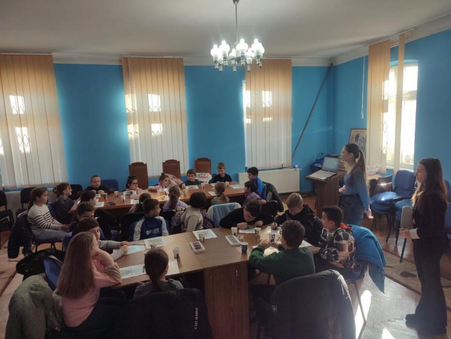 Atelier de pictură icoane pe sticlă la Centrul educațional al Protopopiatului Dorohoi